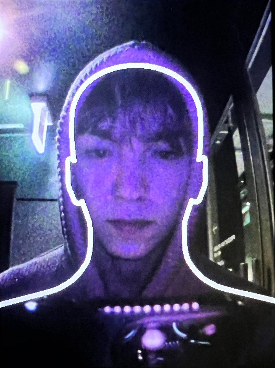 chweposts's tweet photo. vernon just uploaded 9 selfies on weverse omg https://t.co/EaG9ezzrku