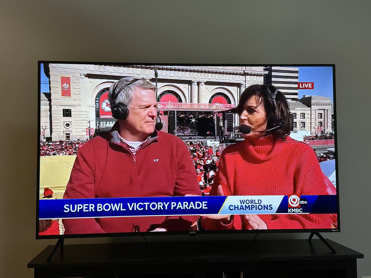 BriJohnsonTV's tweet photo. It’s almost parade time!!! ❤️💛
If you can’t make it downtown, we’ve got you covered on @kmbc https://t.co/4JbNo6os2e