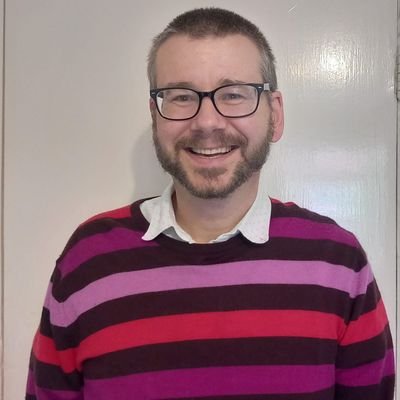 Dr Andrew Grundy (@acgrundy) is a Lived Experience Researcher working on the SUSTAIN study. He has personal experience of psychosis, Early Intervention services, antipsychotics, and hunger side-effects. So there's a friendly face doing the SUSTAIN interviews!