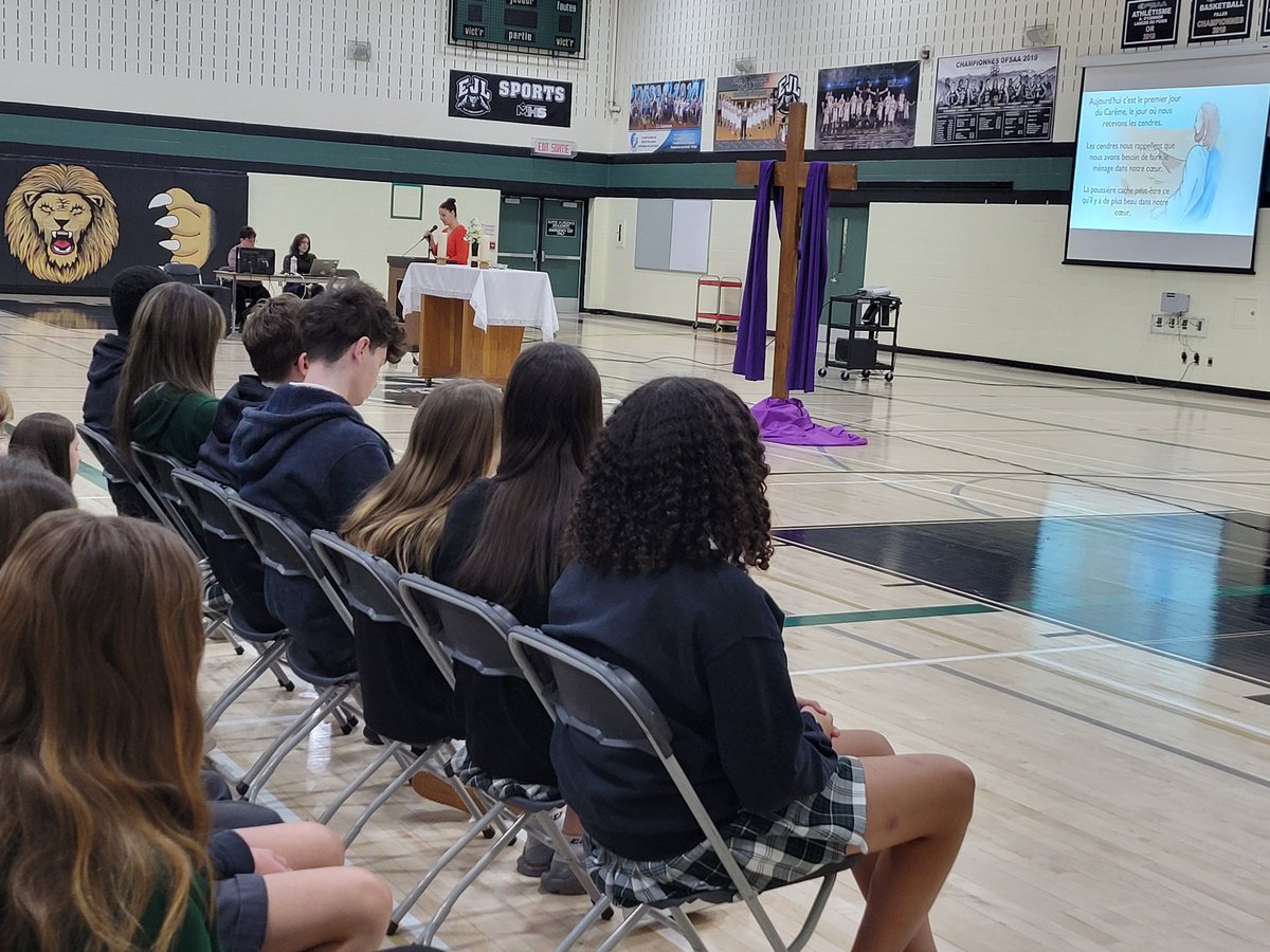 Bon mercredi des cendres et bon début de Carême. <a href="/ESCEJL/">École secondaire catholique E.J. Lajeunesse</a>