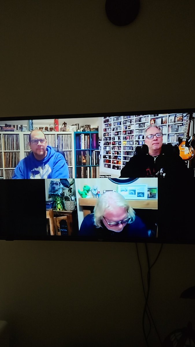 LeGrandPatsay's tweet photo. Loved the 'Holy Diver' ranking on #ukconnection . Brilliant show! Absolute cracker. Great to see the genuine affection for @OfficialRJDio ,lads. Great breakdown of a genuinelyclassic album. Thanks! @RealSimonBray @TranquilityFire @imarockerkellz1 https://t.co/P146o7l6SG