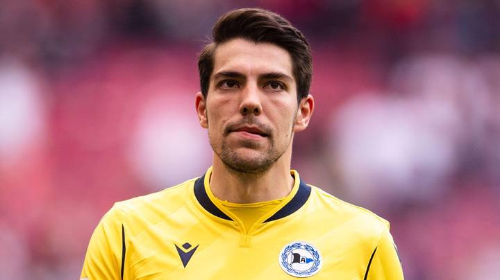 Inside Arminia tweet media