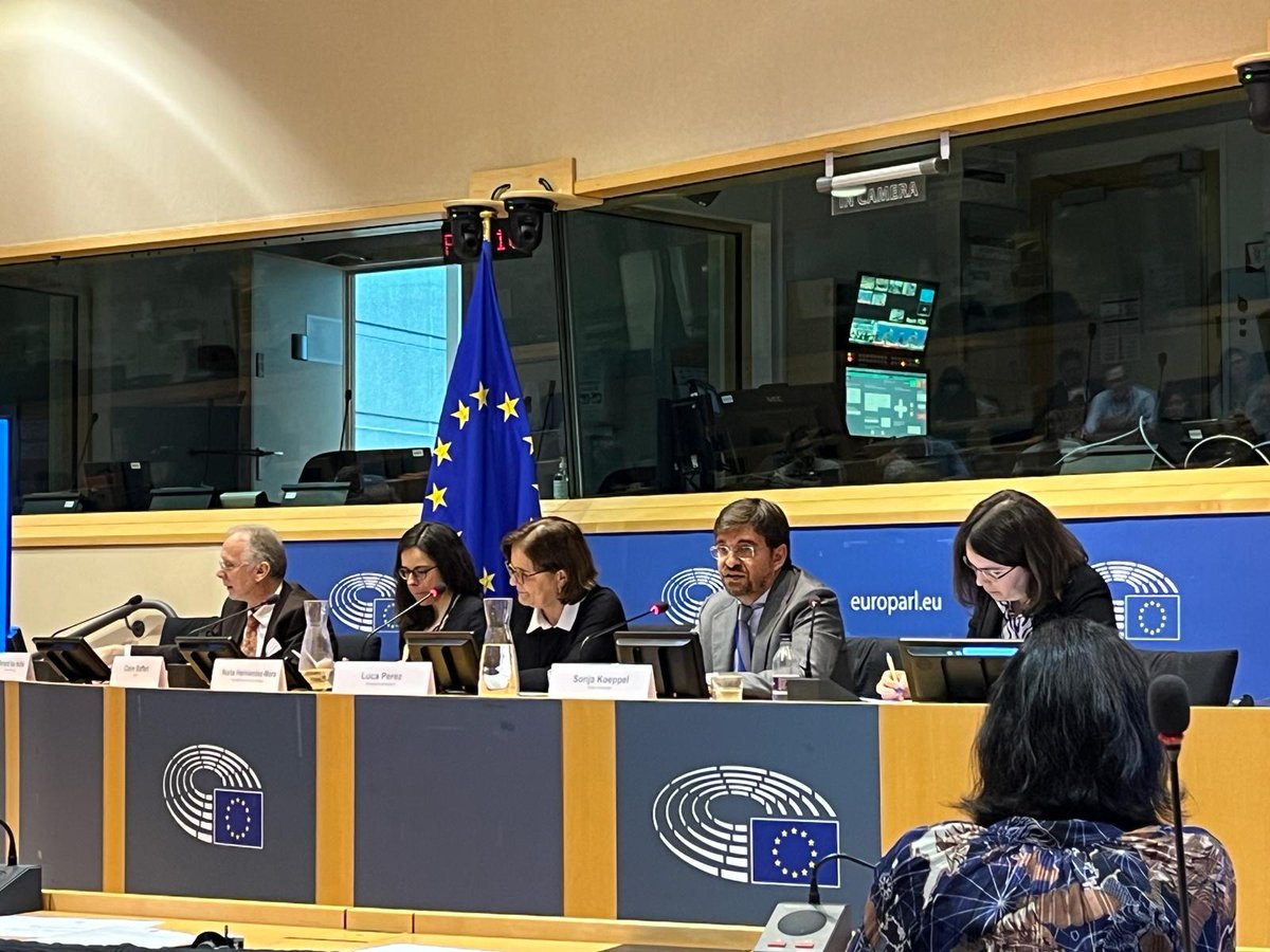 Insightful contributions from the speakers in the first session of our public seminar 'Resilience in action” on The Governance of Water Resilience! @CBaffert Sonja Koeppel @UNECE_Water Luca Perez @EU_Commission Bernard Van Nuffel @VIVAQUA_be @APE_EU