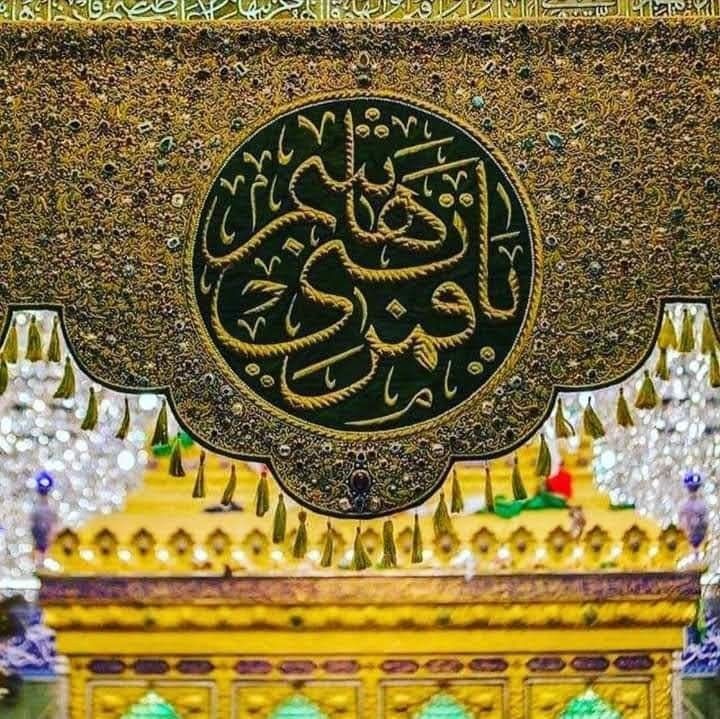 ZaynaSyeda's tweet photo. بعد حسین ع آئے ہیں عباس ع اس طرح 
سورج کے بعد چاند نکلتا ہے جسطرح 🤍 https://t.co/AWtFXvg9wV