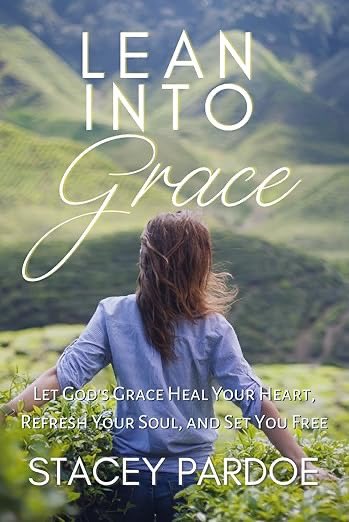MicheleDMorin's tweet photo. For women trying to sustain their marriage, nurture their children, and serve God by the sheer force of their will, #LeanIntoGrace by @StaceyPardoe will land like good news from a far country! #bookreview https://t.co/7CosUqcWQ1 via @MicheleDMorin https://t.co/8scLmfp0TQ