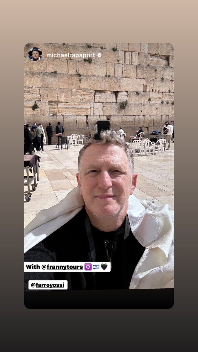 , @MichaelRapaport wrapping the tefilin we got him at the western wall in Jerusalem 💙🔥🙏
