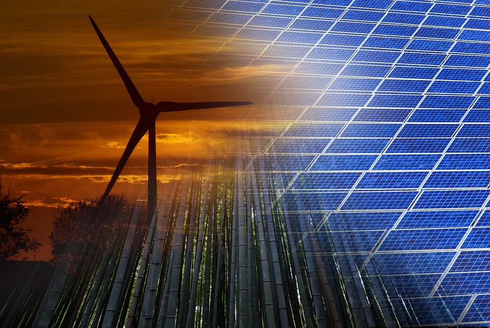 RRInternational's tweet photo. De asemenea, în cazul #UE, ponderea #energiei din #surse #regenerabile a crescut până la 23,02% în 2022, arată raportul Comisiei. Uniunea Europeană şi-a stabilit ca #obiectiv pentru anul 2030 ca 42,5% din energia utilizată să provină din surse regenerabile. (2/2) https://t.co/AWQynfHDyR