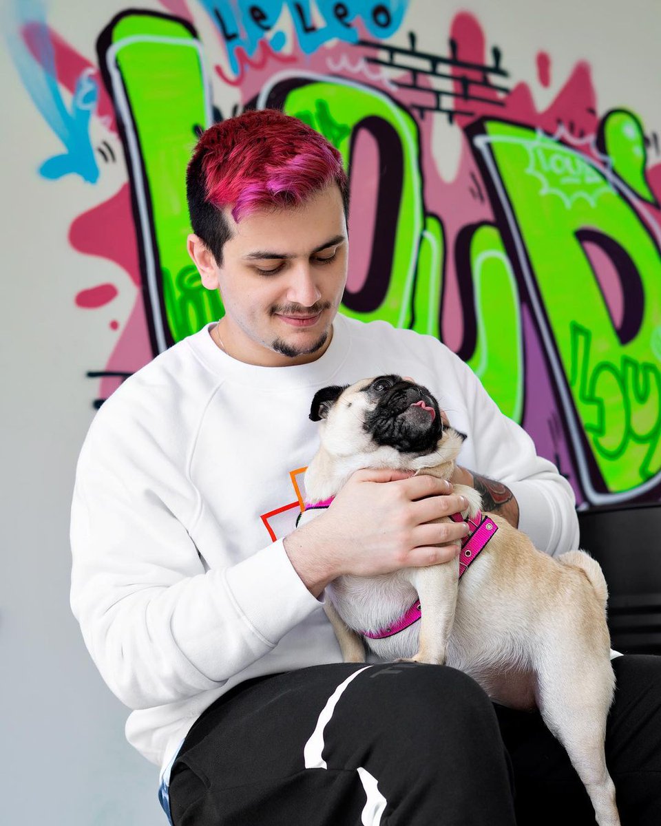 Loudkill1's tweet photo. Feliz aniversário gabe, vc não sabe como vc é importante pra mim, te conheci em 2020, achei vc muito engraçado, e desde aquele dia eu nunca mais perdi uma live sua, vc e foda gabe, te amo irmão ♥️ @loud_gabepeixe https://t.co/fAxXmxS1NR