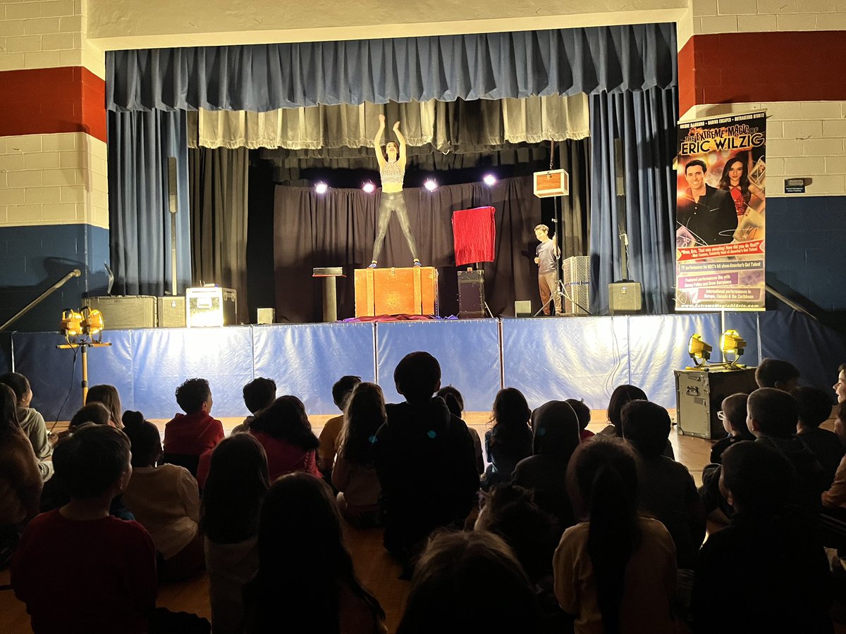 Paramus_Schools's tweet photo. It was a magic-filled night @MemorialParamus on Feb. 8 when students enjoyed magician & illusionist, Eric Wilzig, from America’s Got Talent! Students & parents were wowed at this PTA fundraiser🪄
#paramuspride #memorialschoolparamus #ericwilzig #magicshow #memorialschoolpta https://t.co/XZYPIjrwgq