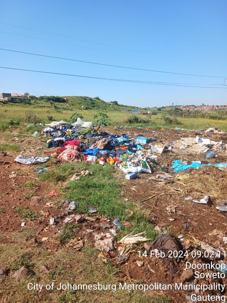 Pikitup tweet media