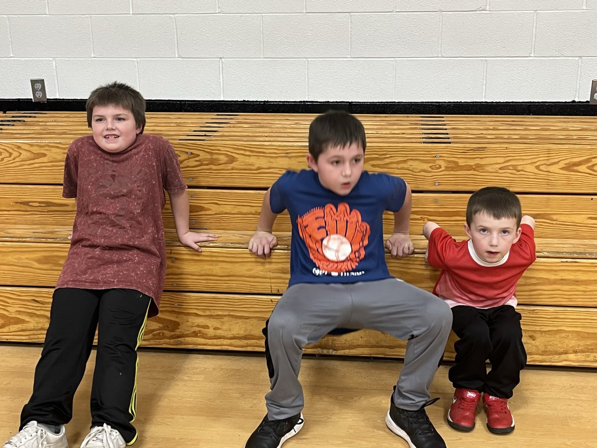 WauseonPrimary's tweet photo. Thank you to all who attended the family fit night at Wauseon Primary! It was great seeing all the families working out together! #wauseonpride #wellness #workout #HeartHealth https://t.co/SsmYuekUAX