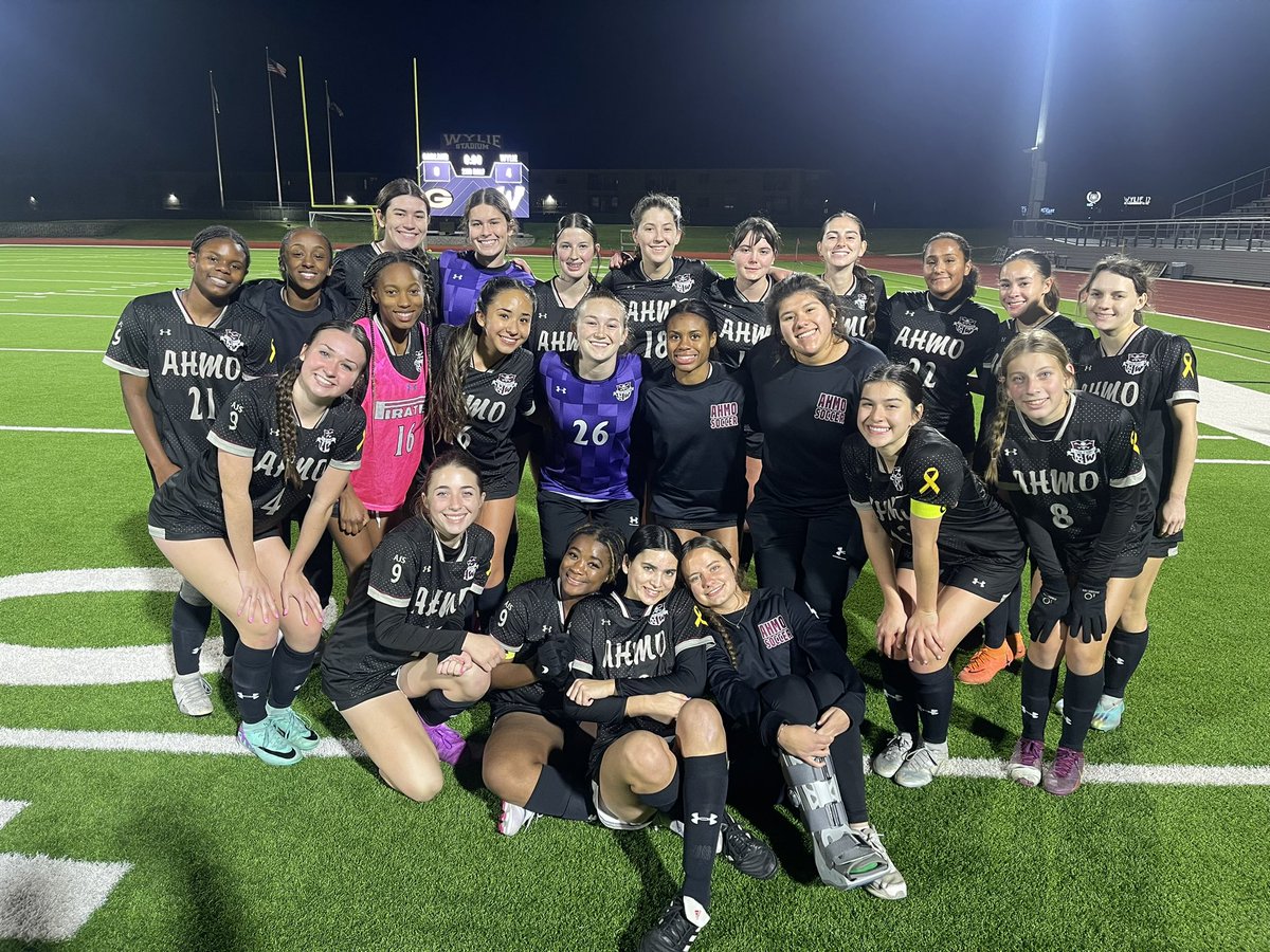 Only two games last night vs Garland. Both JV Black &amp; Varsity came away with wins. Great job ladies! First half of district is in the books. We start the second round on Friday vs South for senior Night! #AHMO #212TheExtraDegree <a href="/AhmoCaptain/">AHMO Captain</a> <a href="/WylieNews/">The Wylie News</a>
