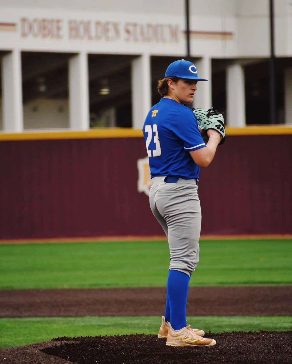 Lane Robertson tweet media