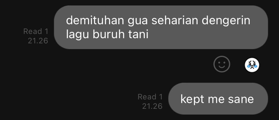 nutcasegremlin's tweet photo. comfort song hari ini https://t.co/eTFl5fYRJ9