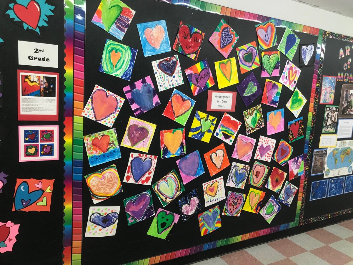 Ms. Kronas tweet media