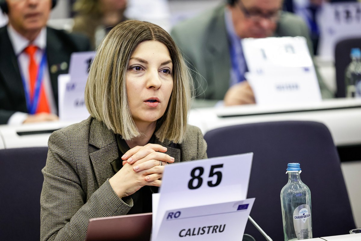 CSOGroupEESC's tweet photo. Addressing the Commission's 2024 #WorkProgramme, we must focus on demanding transparent financial practices &amp; enhancing civic engagement for better accountability in EU policies🗣️@ElenaCalistru
Debate on the @EU_Commission work programme &amp; priorities for 2024, with @MarosSefcovic https://t.co/dWeDcYokgi