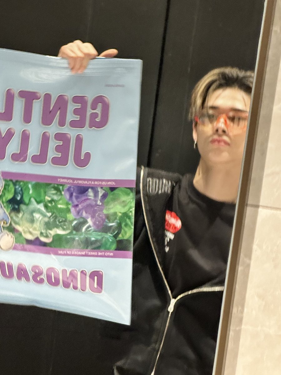 [ #니키’s Post ] 240214

#NI_KI: 😎 

<a href="/ENHYPEN_members/">ENHYPEN</a> <a href="/ENHYPEN/">ENHYPEN OFFICIAL</a> #ENHYPEN #엔하이픈