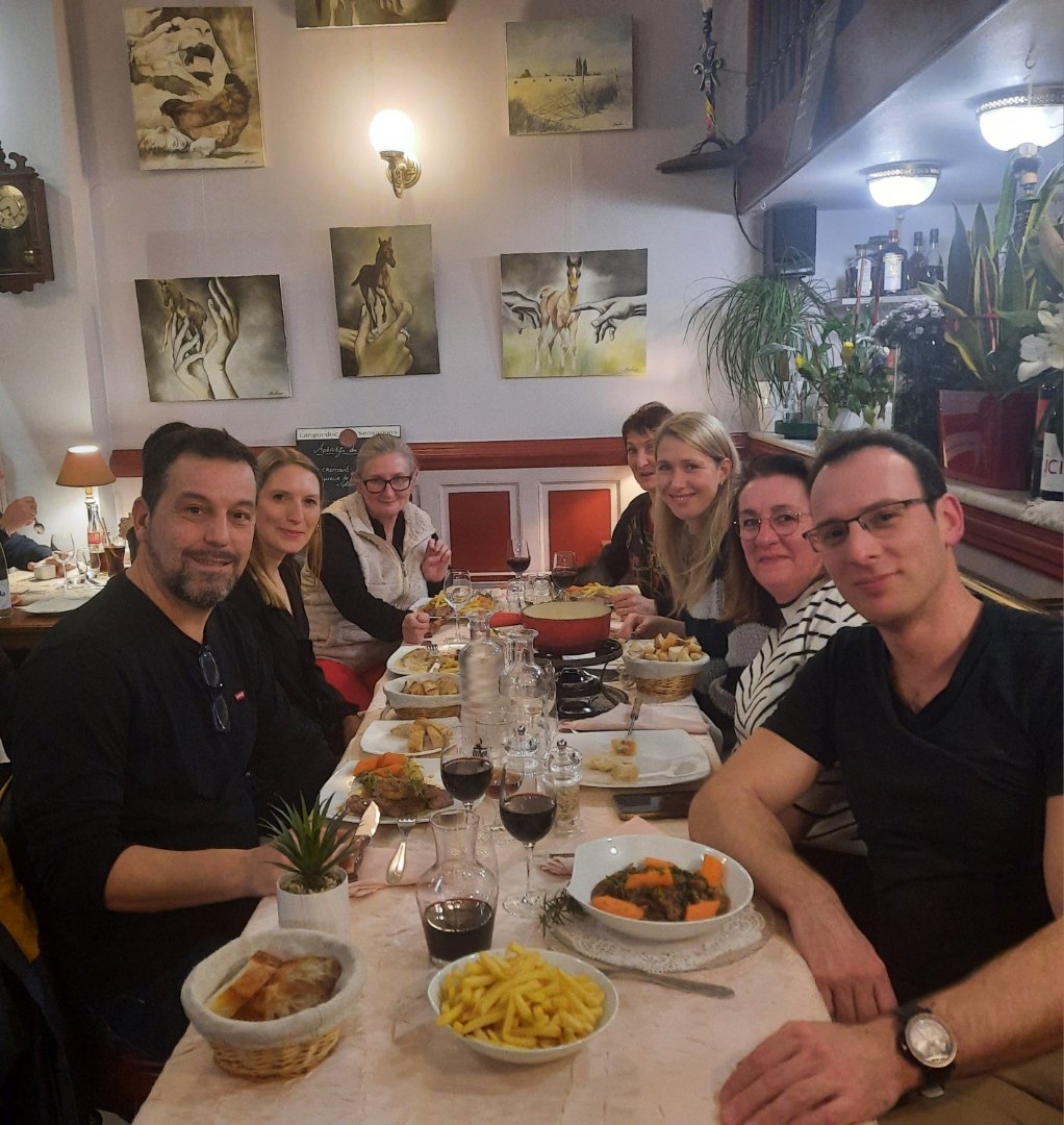 🇩🇪🇲🇫 Rencontre entre 2 professeures de la Staatliche Fachoberschule 2 de Nürnberg et l'équipe en charge des échanges internationaux du lycée Diderot. 
Nous accueillons leurs élèves en mars prochain et les nôtres iront dans leur établissement l'an prochain.
#CitoyennetéEuropéenne