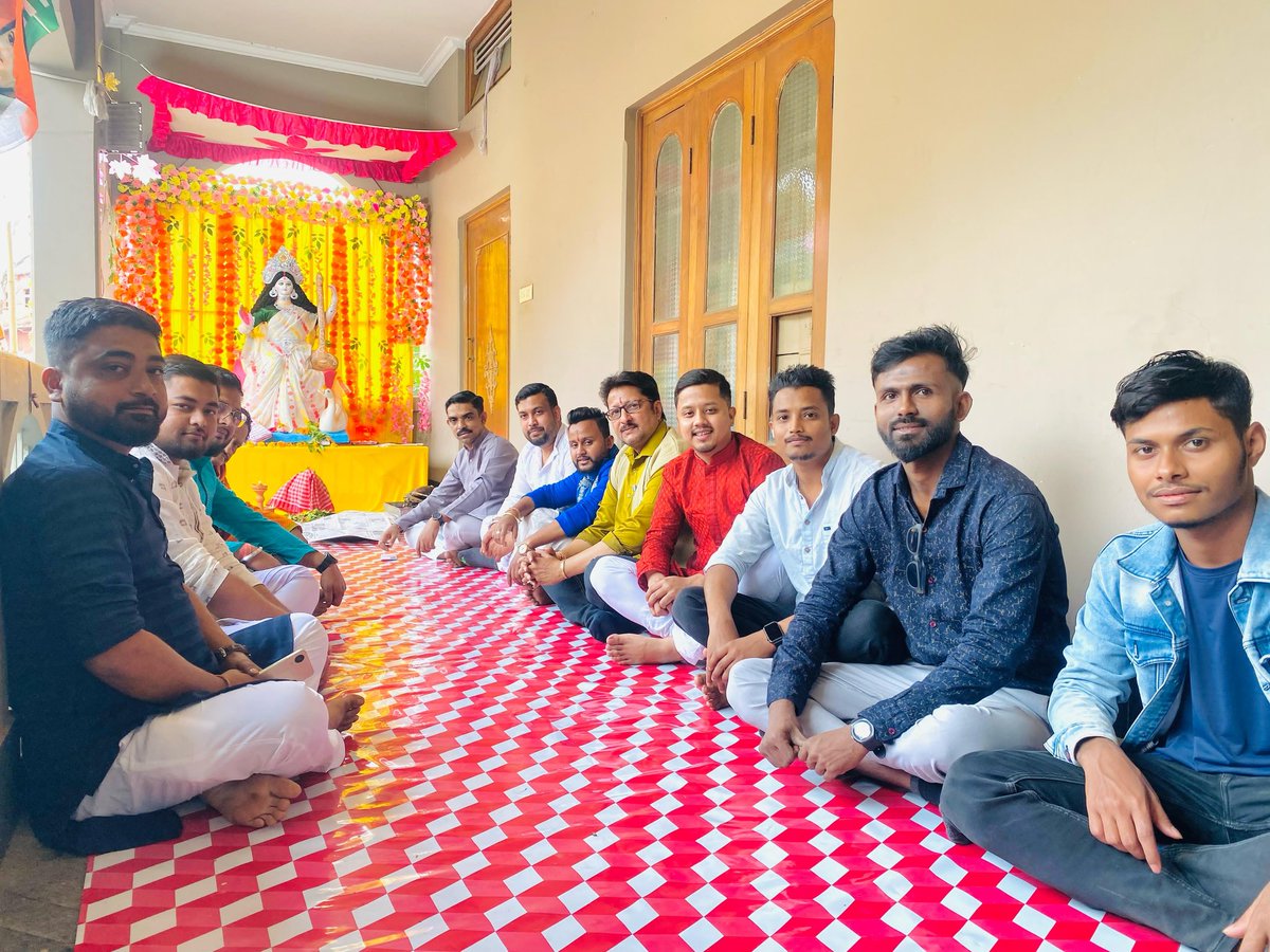 NSUIAssam's tweet photo. কাছাৰ জিলা NSUI উদ্যোগত জিলা ৰাজীৱ ভৱনত শ্ৰী শ্ৰী সৰস্বতী পূজাৰ আয়োজন কৰা হয়। উক্ত অনুষ্ঠানত উপস্থিত থাকে ৰাজ্যিক NSUI সাংগঠনিক সাধাৰন সম্পাদক @julfikar_NSUI ডাঙৰীয়া।

#saraswatipuja2024 https://t.co/7oKiITHYxZ