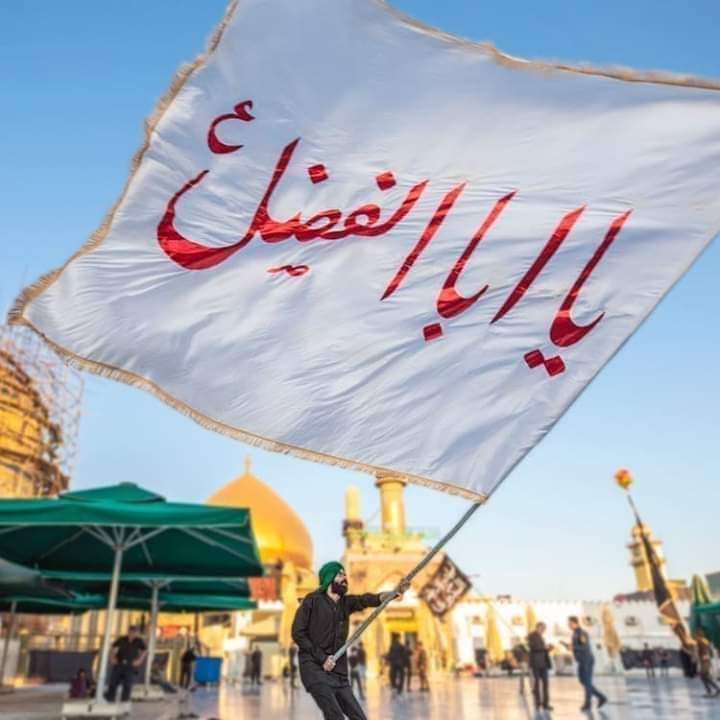 TweetsAmbi's tweet photo. فرشتے اپنے پروں کو پھیلانے والے ہیں
  زمیں پہ حضرتِ عباس ص آنے والے ہیں ♥️

#جشن_اباالفضل_العباسؑ https://t.co/RV4RjIolX3