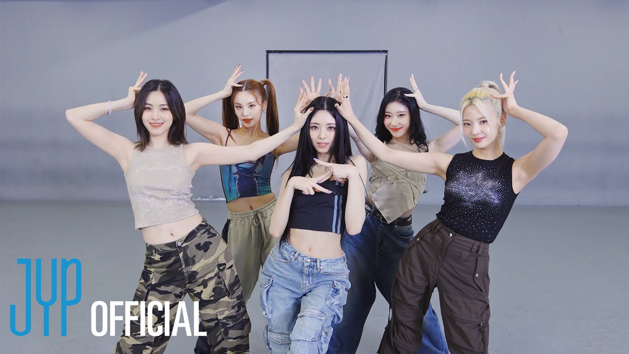 ITZY Stats GOLD on X Most Viewed ITZYofficial Dance Practice on YouTube 2022 2024 1. Sneakers Stage Practice 6.5M 2. Cheshire Dance Practice 6.3M 3. Sneakers Dance Practice 6.3M 4