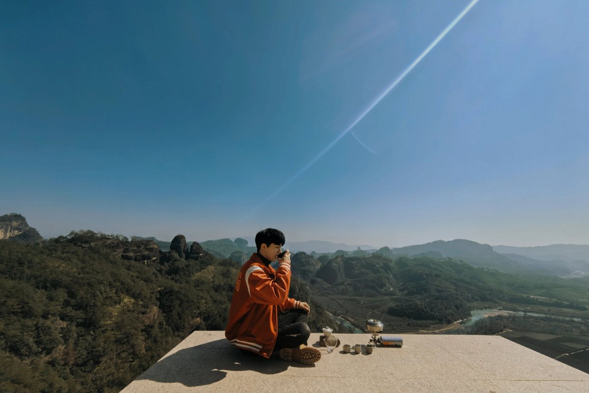 gjc1001's tweet photo. Sit alone with a cup of tasty tea &amp; watching beautiful peaceful view &amp; enjoying the fresh air it's a my kind of party. https://t.co/oQogFPT1EZ
