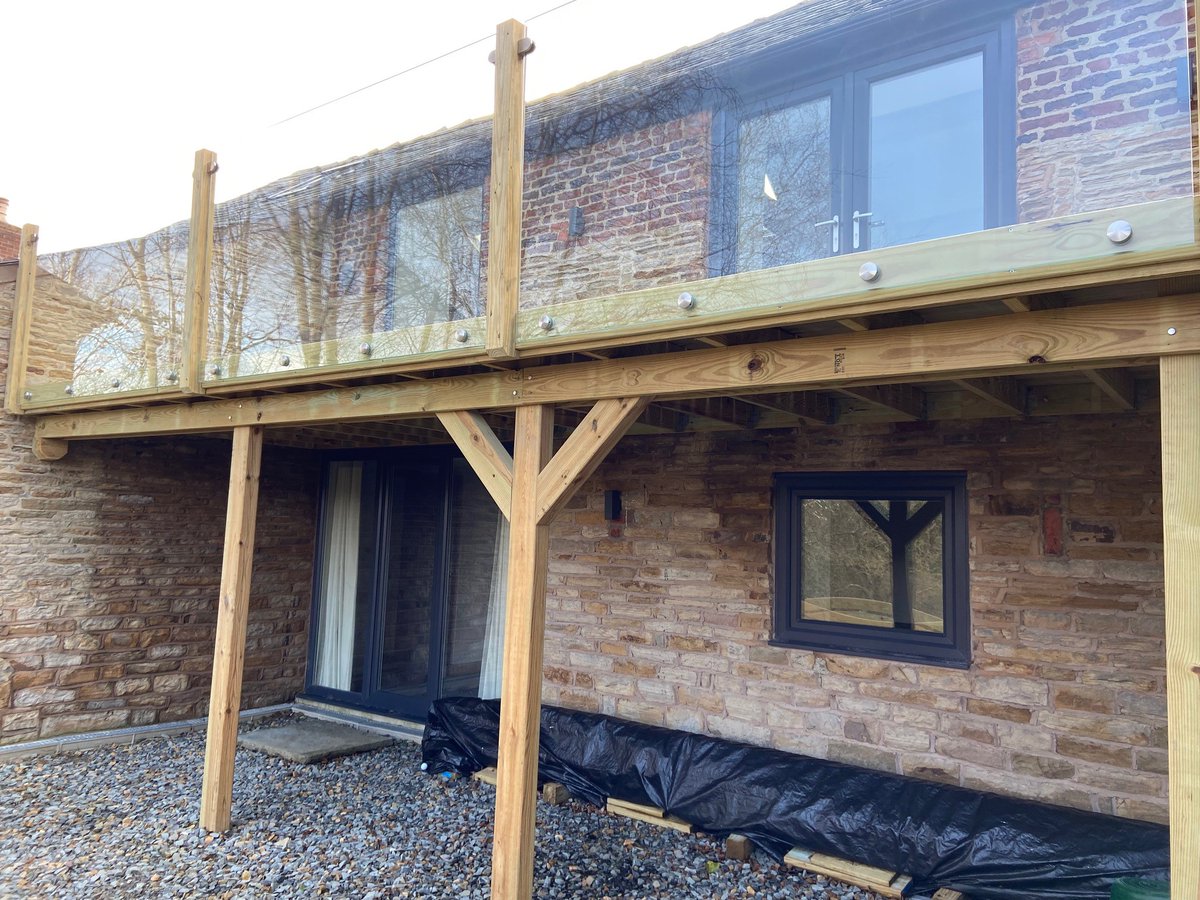 Cheadle Glass Systems tweet media