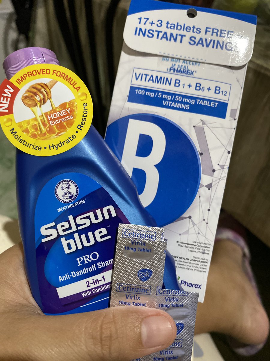 JENtlemaam's tweet photo. The evolution of our Valentine’s day😂😂😂
From Dining set ➡️ Bulak-bulak ➡️ Driver’s license ➡️ Phone ➡️ Anti-Dandruff shampoo &amp; meds.😂💕 https://t.co/8h7WR2xR8M