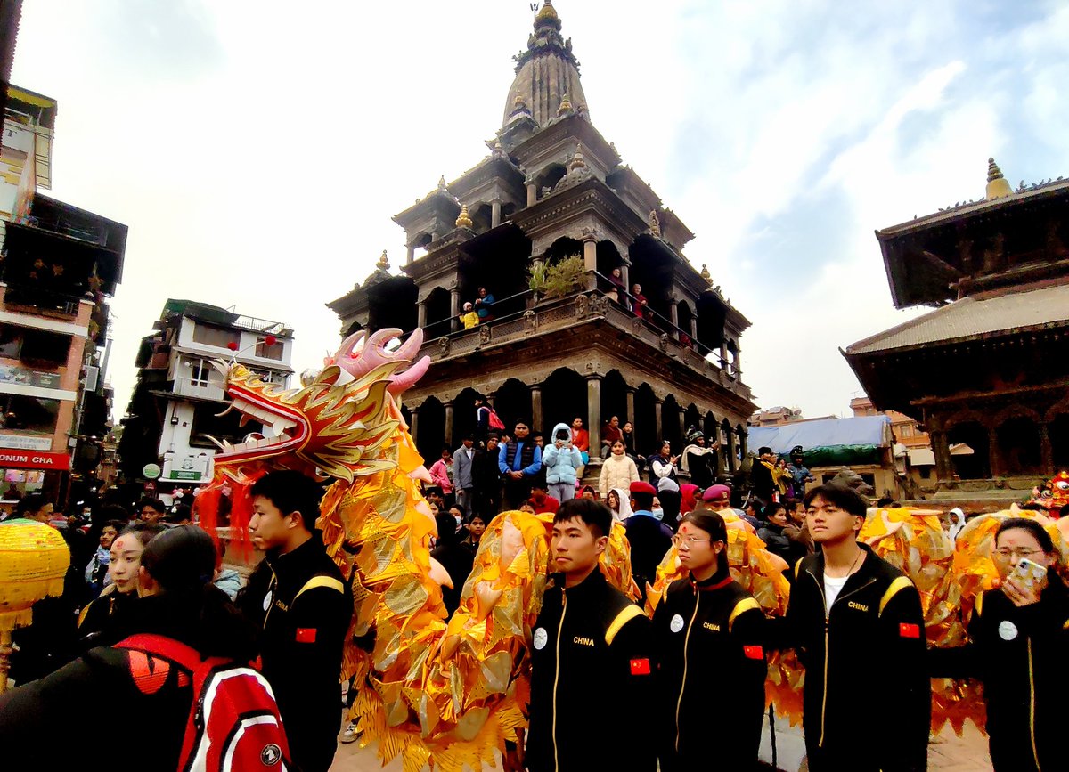 Friends from Kunming in Nepal 
春节快乐