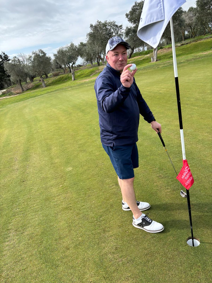 When golf is about the memories you make and not the score you shoot. Huge congratulations to Paul Manson on his 1st Hole in One today @minthisresort