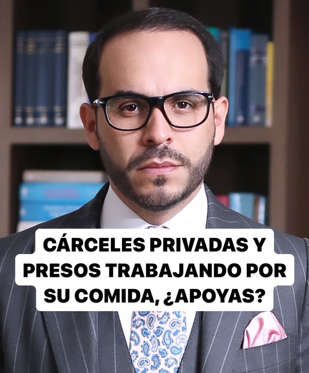 RNacional_News's tweet photo. 🟥 CONTUNDENTE el tigre Abelardo de la Espriella: Un gobierno que premia al delincuente y da impunidad solo puede incentivar un mayor crimen. ¿Estás conmigo en qué hay que fumigar criminales? 🔁🔥🔁🔥 https://t.co/i2tIbn6zvA