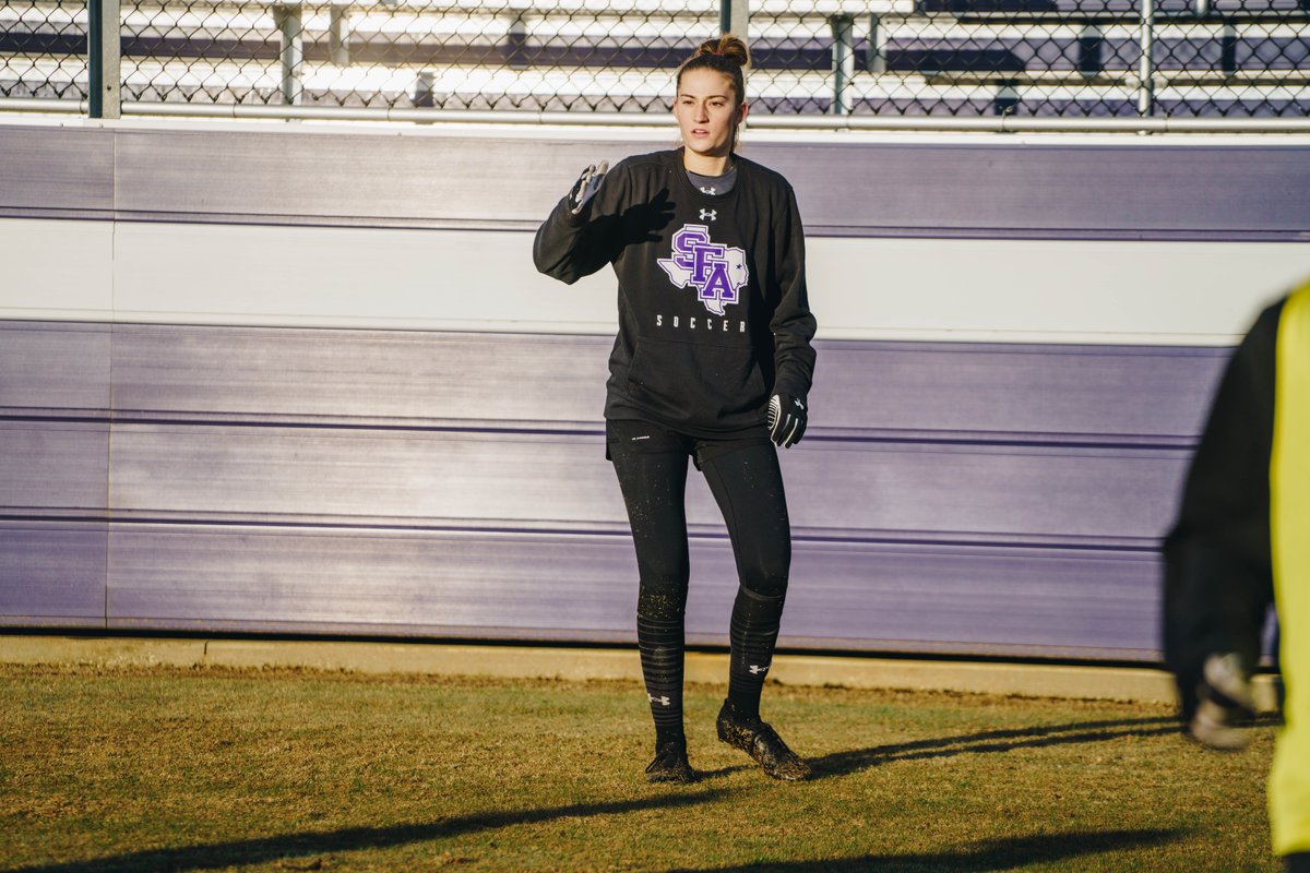 SFA_Soccer's tweet photo. Chilly morning on 💜 day.

#AxeEm x #RaiseTheAxe https://t.co/kBr1wVP2u5