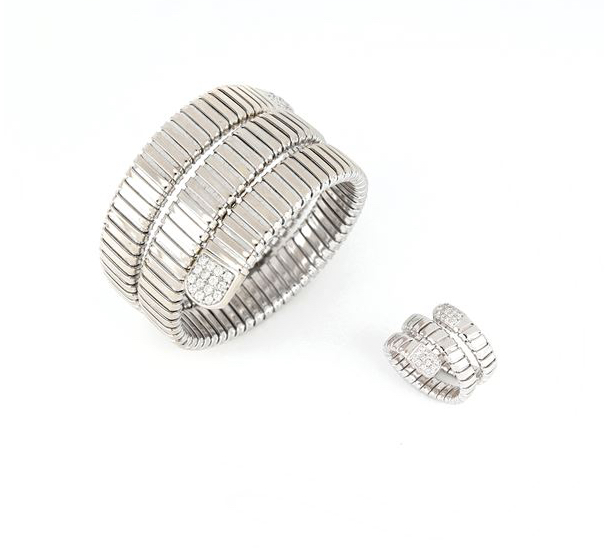 WEINGRILLJEWELS's tweet photo. Serpenti bracelet and ring in white gold and diamonds. By Carlo Weingrill
.
.
.
#carloweingrill #serpenti #bracelet #ring #eleganceisanattitude #timelessjewels #handmadeinitaly #withlove by #weingrill https://t.co/jo2NTpfMla
