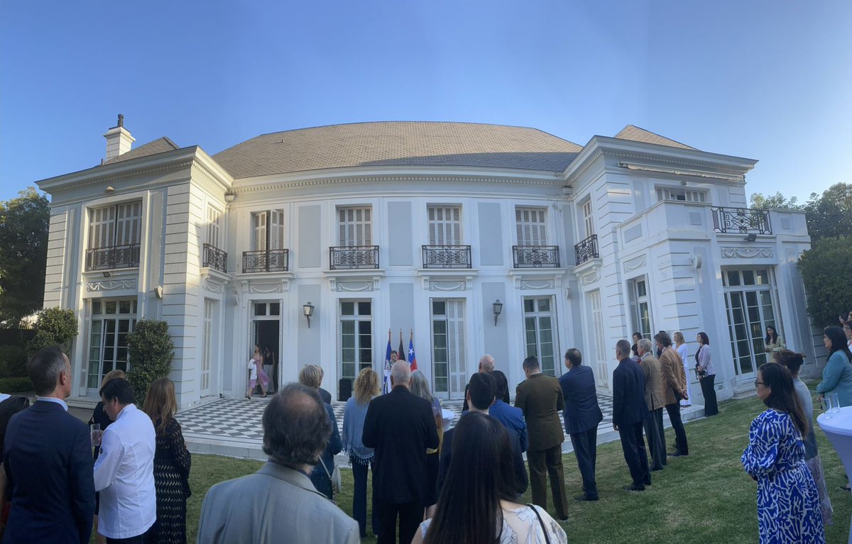 Comunidad Judía de Chile (@comjudiachile) on Twitter photo Daniel Hasson @danihasson, vicepresidente de la CJCh, fue parte del encuentro organizado por a Embajada de Alemania <a href="/AlemaniaenCL/">Embajada de Alemania en Chile</a> su Embajadora, Irmgard Maria Fellner y la Fundación DKMS Chile @dkms_cl, fundación internacional dedicada a trabajar por los pacientes con cáncer de Daniel Hasson @danihasson, vicepresidente de la CJCh, fue parte del encuentro organizado por a Embajada de Alemania <a href="/AlemaniaenCL/">Embajada de Alemania en Chile</a> su Embajadora, Irmgard Maria Fellner y la Fundación DKMS Chile @dkms_cl, fundación internacional dedicada a trabajar por los pacientes con cáncer de