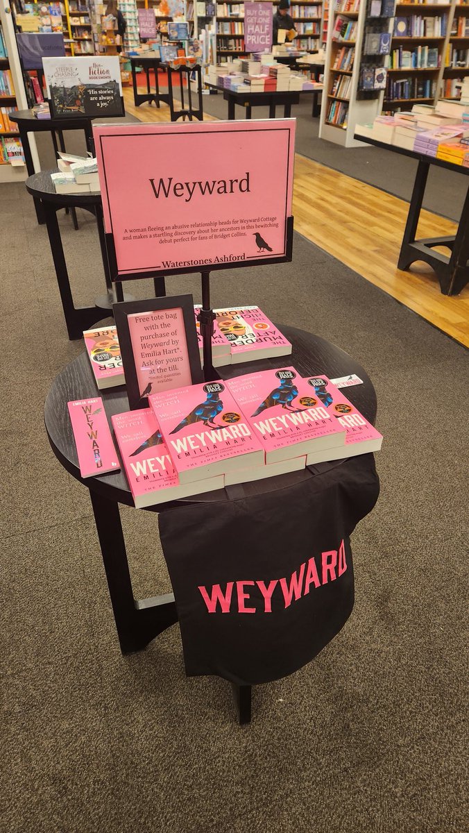 We have limited numbers of tote bags to give away when you pick up a copy of Weyward by @EmiliaHartBooks. Thank you to @HarperInsider for sending them our way 🥰