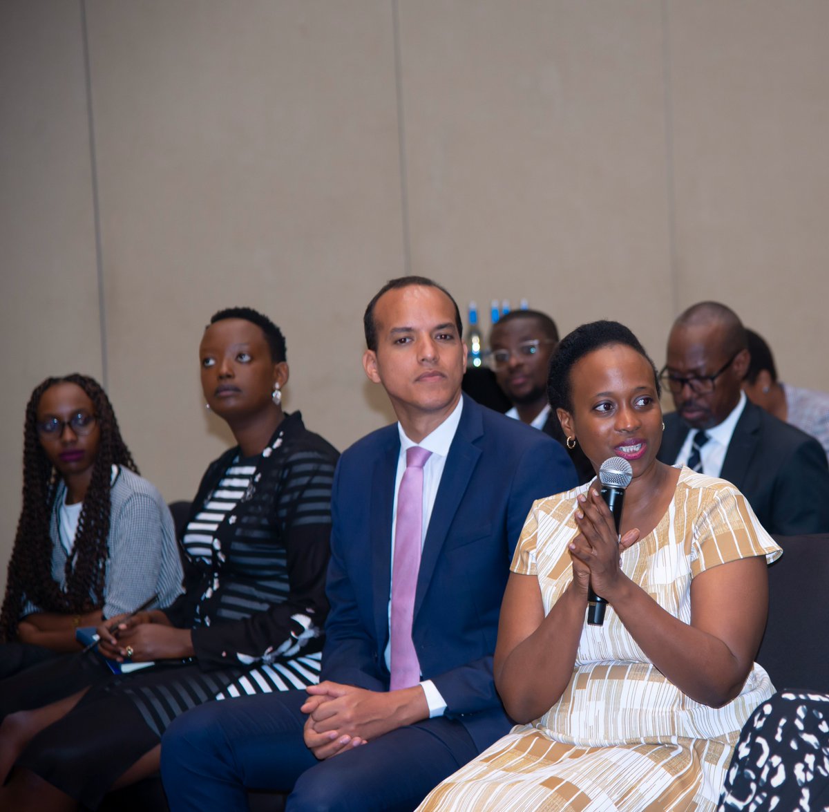 RDBrwanda's tweet photo. Today, Rwanda's public and private sector convened for discussions on innovative and impactful investment opportunities in Rwanda.

During the event, RDB in partnership with @PEMANDUAssoc launched a Call for Project Ideas, inviting the public to submit innovative ideas that can accelerate Rwanda's private sector-led economic growth in line with Vision 2050.

Learn more and participate https://t.co/5RDMaNVsMv

#InvestInRwanda🇷🇼