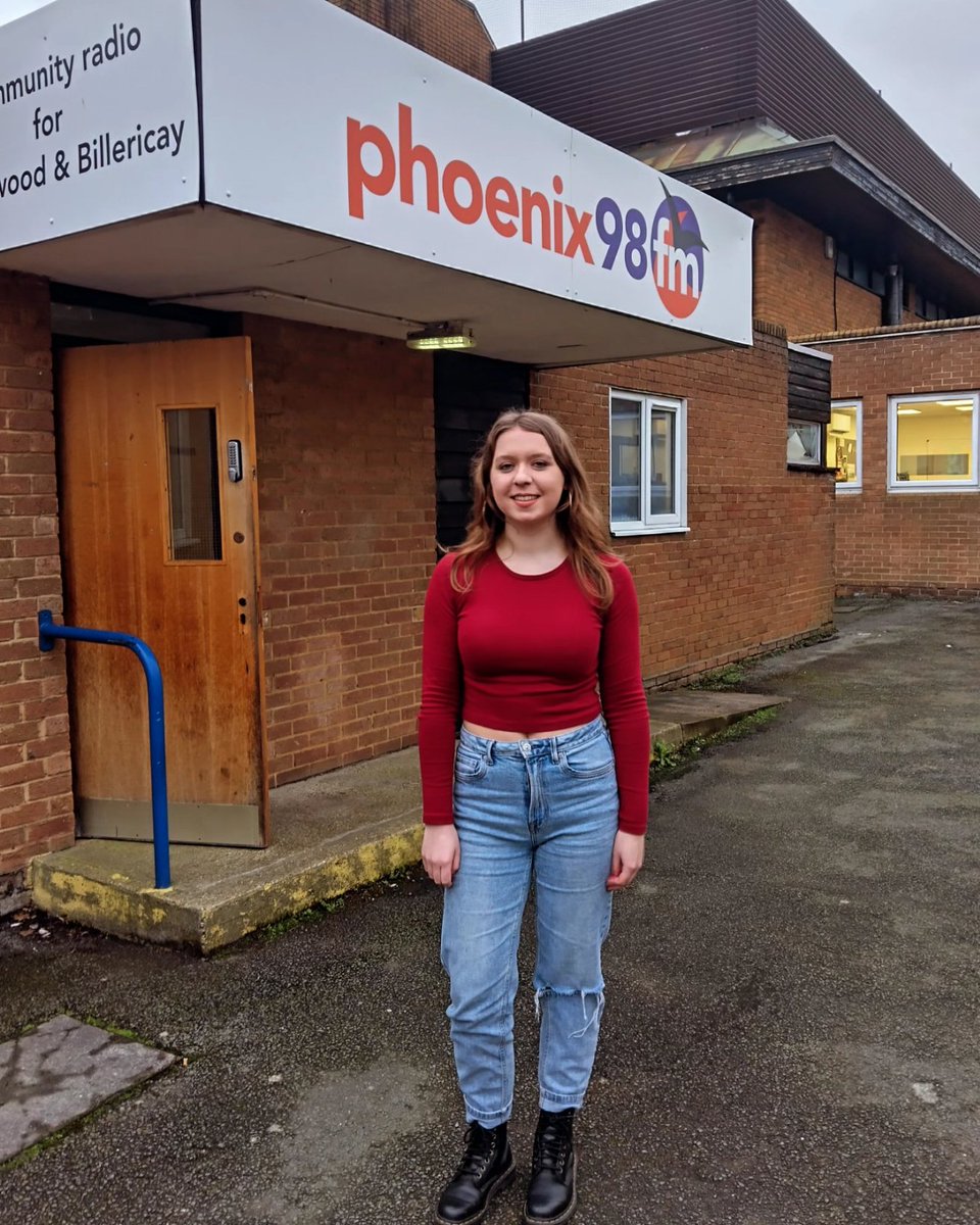 So much fun last week at @phoenixfm with @jobaileymusic1 You can check out my interview and live session at the link below! 🎤🎶 phoenixfm.com/2024/02/14/dri… #music #singersongwriter #songwriting #newsingersongwriter #newmusic #radio #interview #indie #indieartist #essex