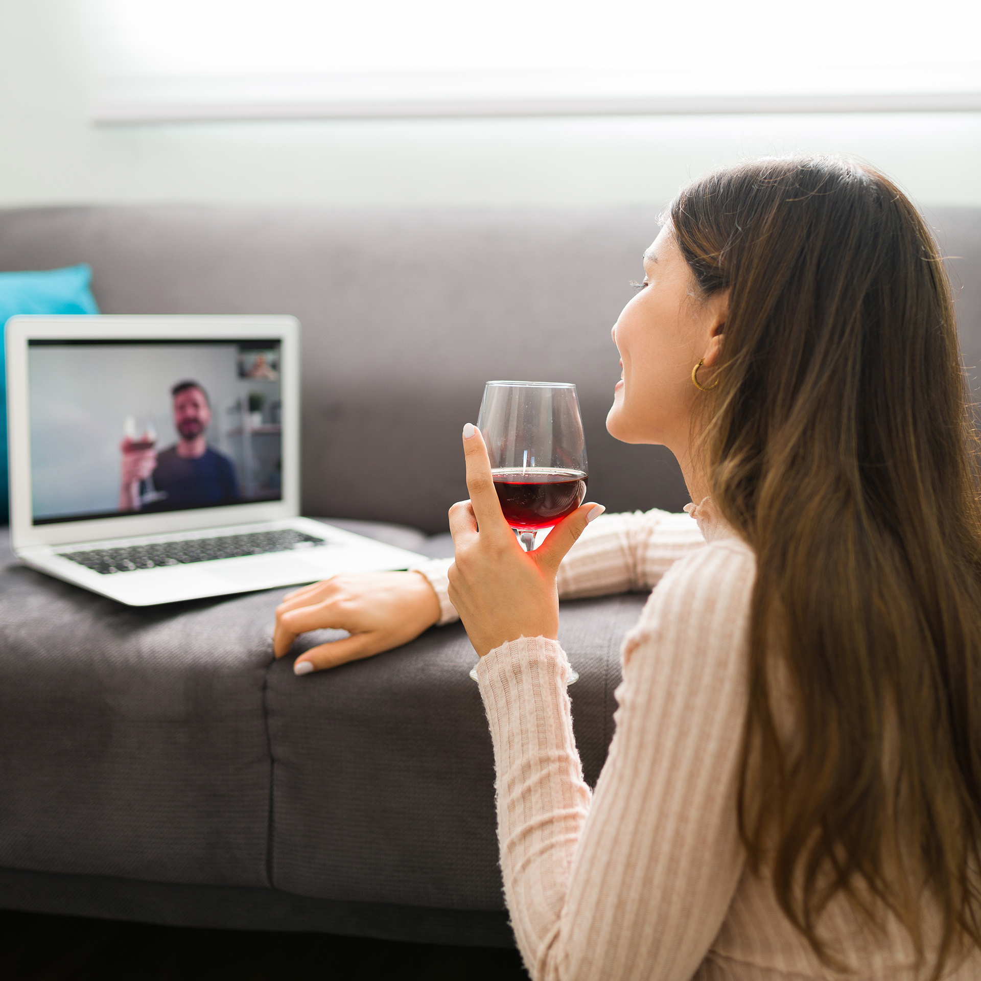 Watch movie 2025 while video call