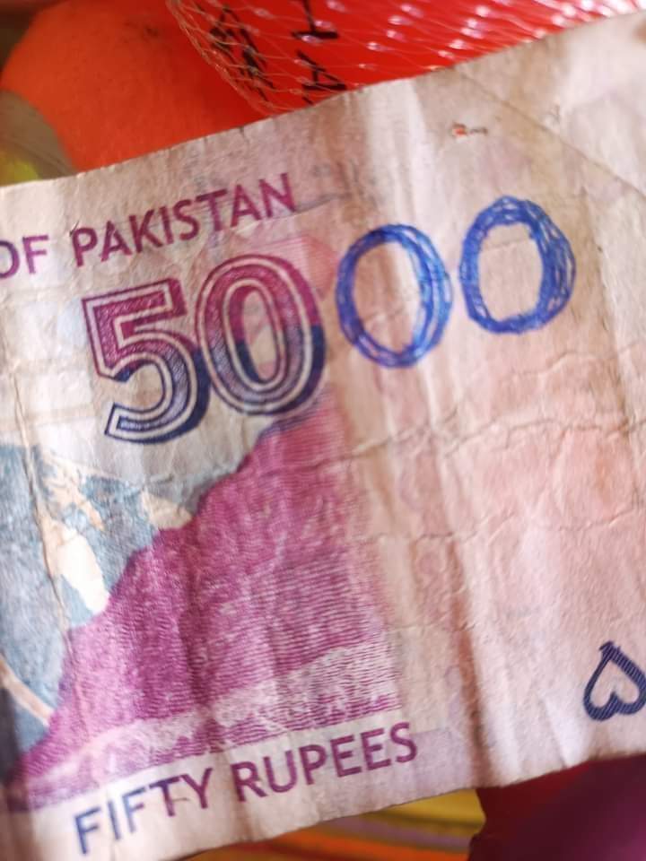 فارم 47 کے مطابق میرے پاس 5000/ روپے ہیں ۔

#ValentinesDay #FarmersProtest2024 #farmerprotests2024