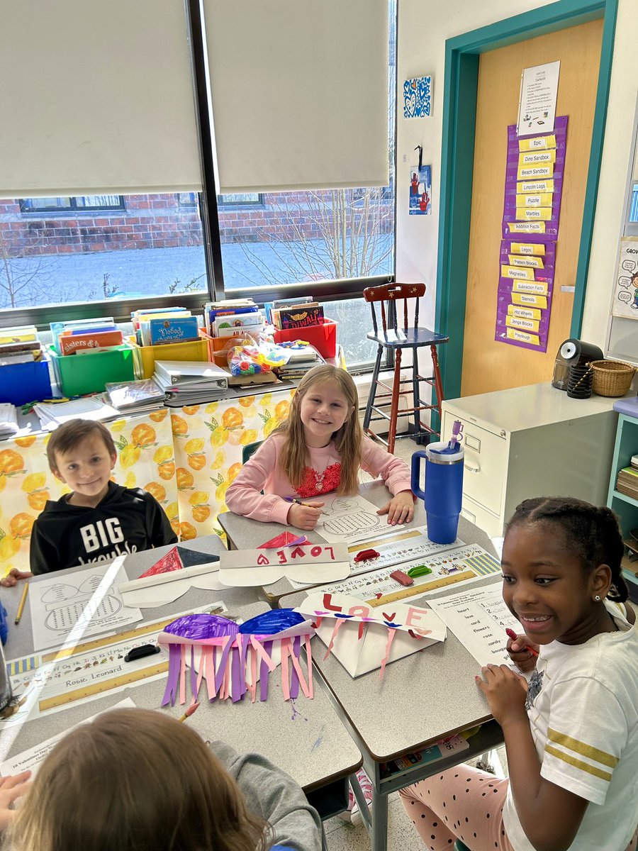 elmstmorsels's tweet image. Happy Valentine’s Day!! ❤️🩷💜💛💚