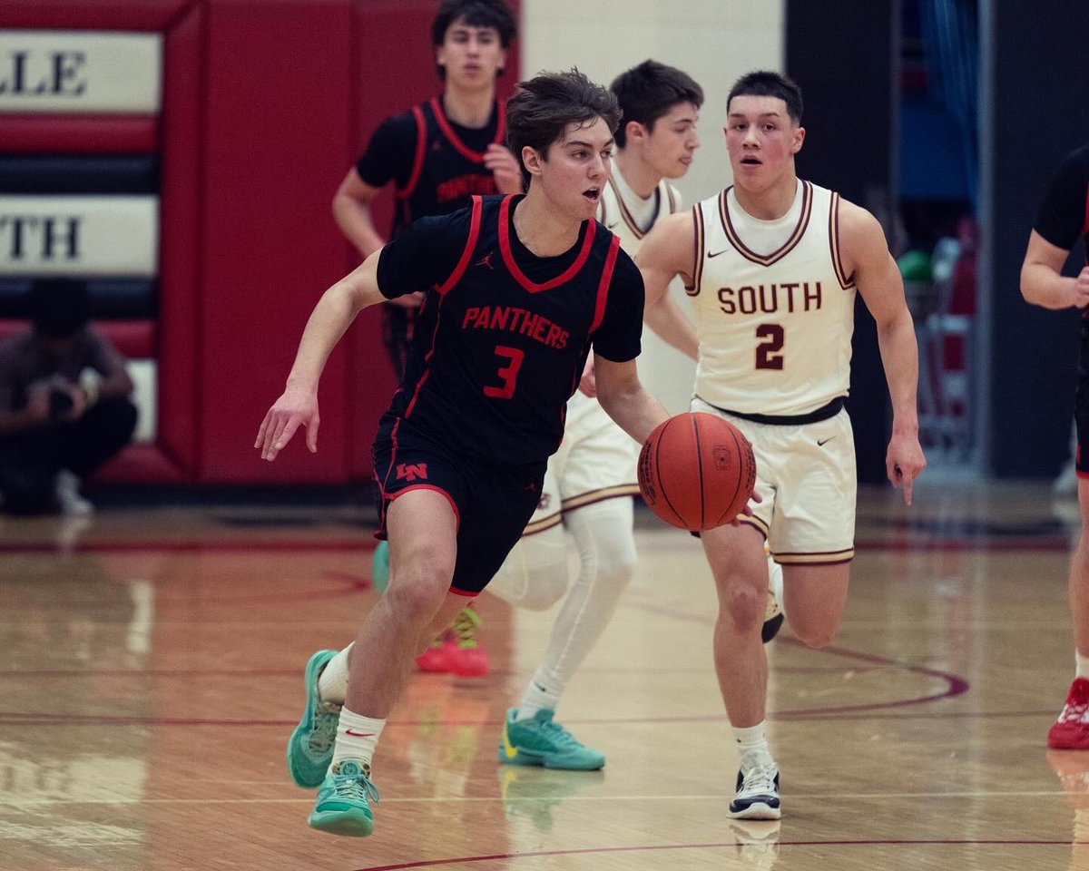 Lakeville North Basketball (@lnhsboyshoops) on Twitter photo Stay hot Matt 🔥
<a href="/mattdrake22/">Matt Drake</a> has had two straight career-high performances in his last two contests:
at Prior Lake - 25 pts, 5 ast, 5/5 3FG
vs South - 26 pts, 7 ast, 5 reb, 9/11 FG
#CreatedByCulture Stay hot Matt 🔥
<a href="/mattdrake22/">Matt Drake</a> has had two straight career-high performances in his last two contests:
at Prior Lake - 25 pts, 5 ast, 5/5 3FG
vs South - 26 pts, 7 ast, 5 reb, 9/11 FG
#CreatedByCulture
