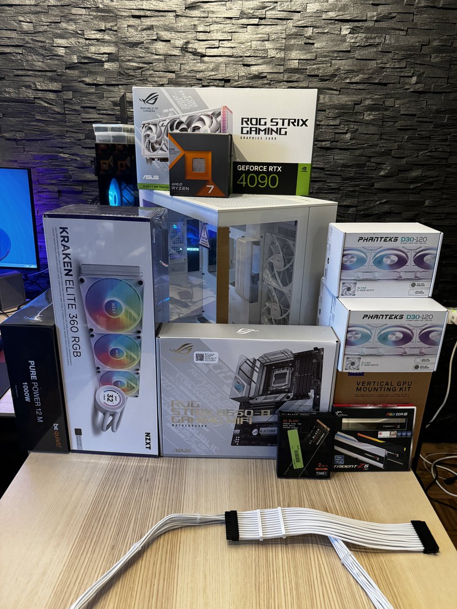 Schneeflittchen für <a href="/DonFreez/">DonFreez</a> ! twitch.tv/totallyacro