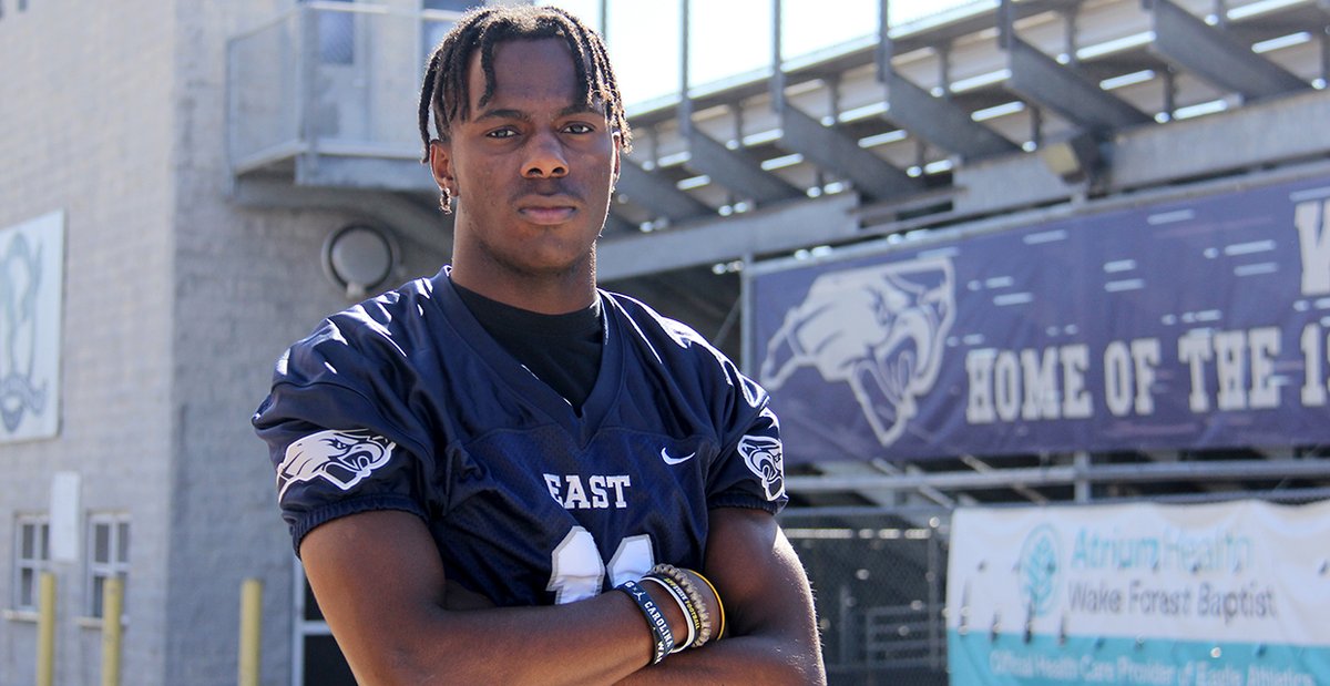 Don Callahan (@doncallahanic) on Twitter photo A pair of dunks convinced #UNC to offer <a href="/bigjai_rich/">Jaire Richburg</a> a football scholarship. Over a dozen schools have also tendered the '26 wideout from <a href="/EFHS_Football/">East Forsyth Football</a>. But, #UNC has an ace-in-the-hole: 247sports.com/college/north-… (VIP) <a href="/CoachWillert/">Todd Willert</a> <a href="/CoachGalloway7/">Lonnie Galloway</a> @B2YCEBAKER <a href="/CoachMackBrown/">Mack Brown</a> A pair of dunks convinced #UNC to offer <a href="/bigjai_rich/">Jaire Richburg</a> a football scholarship. Over a dozen schools have also tendered the '26 wideout from <a href="/EFHS_Football/">East Forsyth Football</a>. But, #UNC has an ace-in-the-hole: 247sports.com/college/north-… (VIP) <a href="/CoachWillert/">Todd Willert</a> <a href="/CoachGalloway7/">Lonnie Galloway</a> @B2YCEBAKER <a href="/CoachMackBrown/">Mack Brown</a>