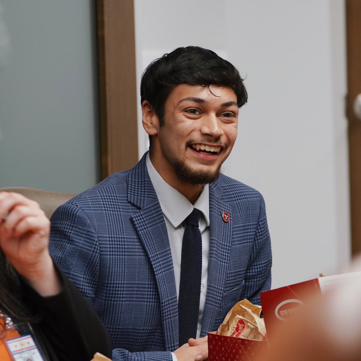 UT_President's tweet photo. Arguably one of the best parts of #UTDay last week was getting to have lunch with our @UTSystemNews legislative interns. Great discussion surrounding how we can continue to enhance internship opportunities for future UT students! 🍊 #EverywhereUT https://t.co/vFmcqHWCLV