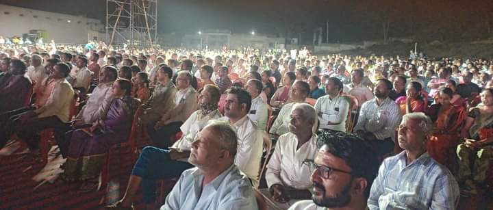 kashyapkarthik's tweet photo. Yesterday it was in Kittur. The achievements of Narendra Modi was discussed along with the presentation with more than 1000 gathered. The mass are ready  to get Modi re-elected to lead the country.
#NaMoAgain2024 #NaMoBrigade https://t.co/8i8Reba46q