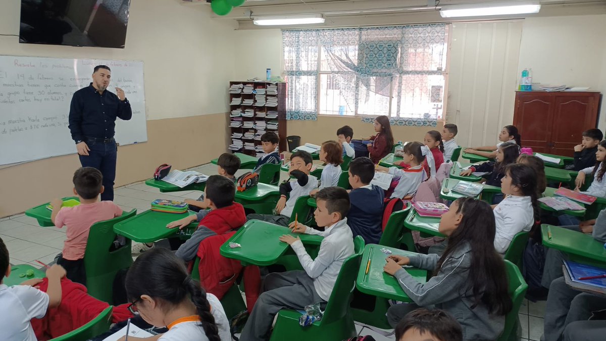 DifCajeme's tweet photo. 👧✅️🧑 CIFA a través de DIF Cajeme impartió la conferencia "Prevención de adicciones y vida saludable" a niñas y niños de la escuela primaria Rafael Ramírez en Col. Campestre. 

#DIFCajeme #cifa #Conferencias #SumandoVoluntades https://t.co/e9YhoUqSQR
