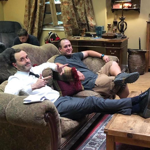 asmithharrison's tweet photo. 🎬Flashback to 4 years ago on the set of @dwightinshiningarmor 🗡️ Playing Grimbo was an absolute blast! Great show, incredible cast & crew 💥 #Grimbo #GuestStar #Memories 📷 Attached: A pic of me taking a break on the living room couch, feet up on the table! #BehindTheScenes 😎 https://t.co/VNBx6upfVQ