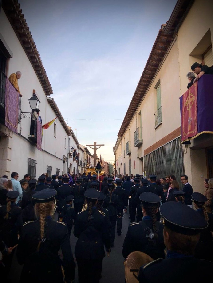 40 días y 40 razones por la que hacer música 🎶 

Cuaresma modo ON! 

#sonesdeltajuna #cofrade #cofrades #agrupacion #banda #semanasanta #marchas #agrupacionmusical #lentejas #fyp #parati #cornetas #trompeta #trombon #tuba #tambor #bombo #platos  #fypシ゚viralシfypシ゚