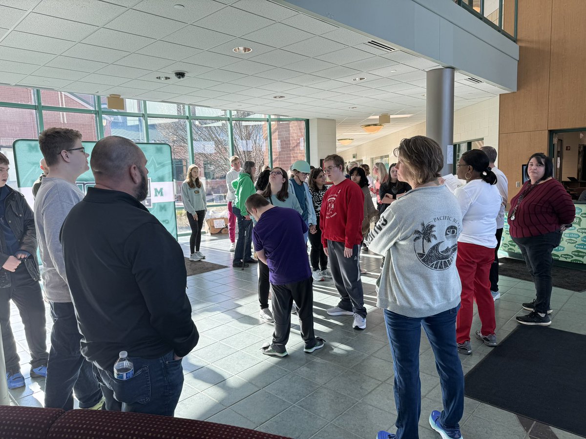 Gina Fox tweet media