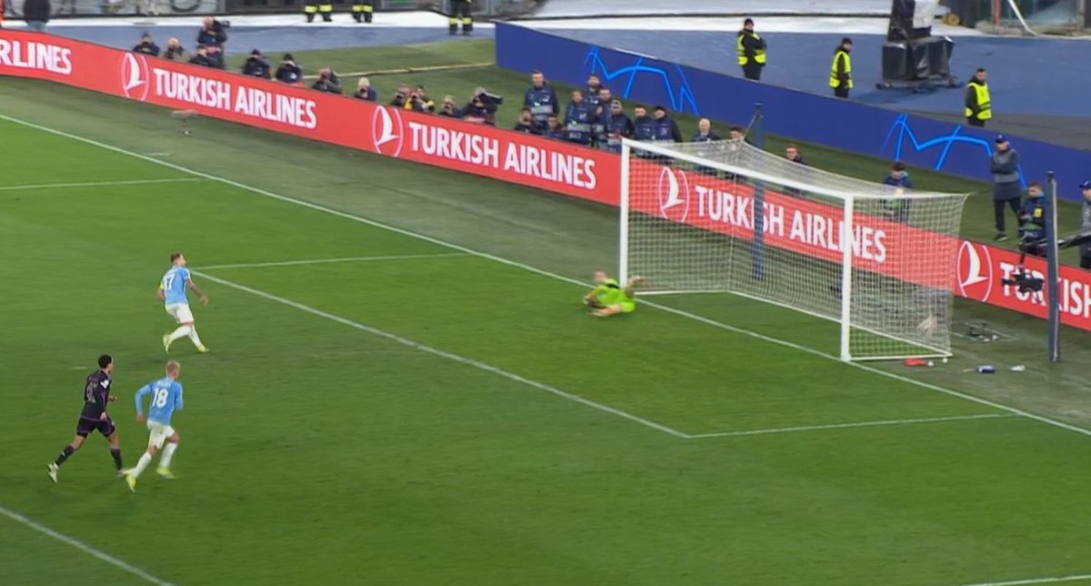 Chat FTW tweet media